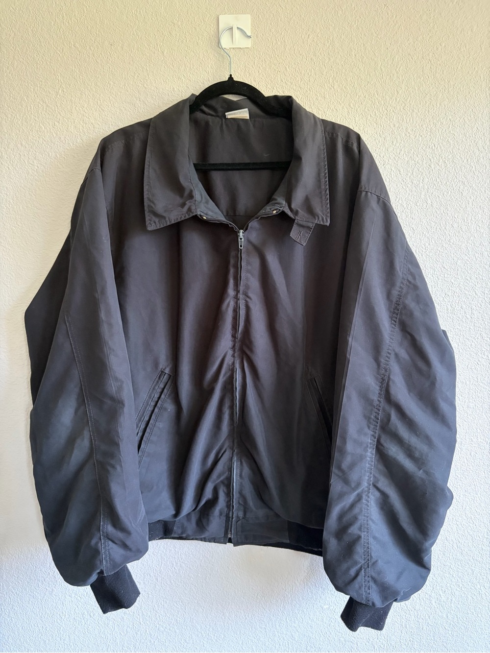 Men's Classic Bomber Jacket - Black